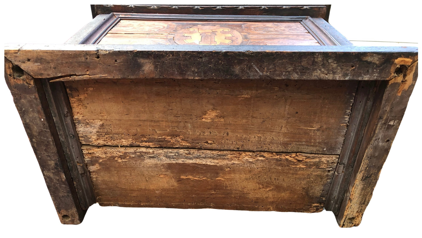 Medieval 17th Century European Armorial Box With Coat of Arms